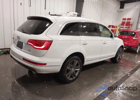 2015 Audi Q7 3.0T Premium из США, поврежденный, VIN WA1LGAFE2FD006105